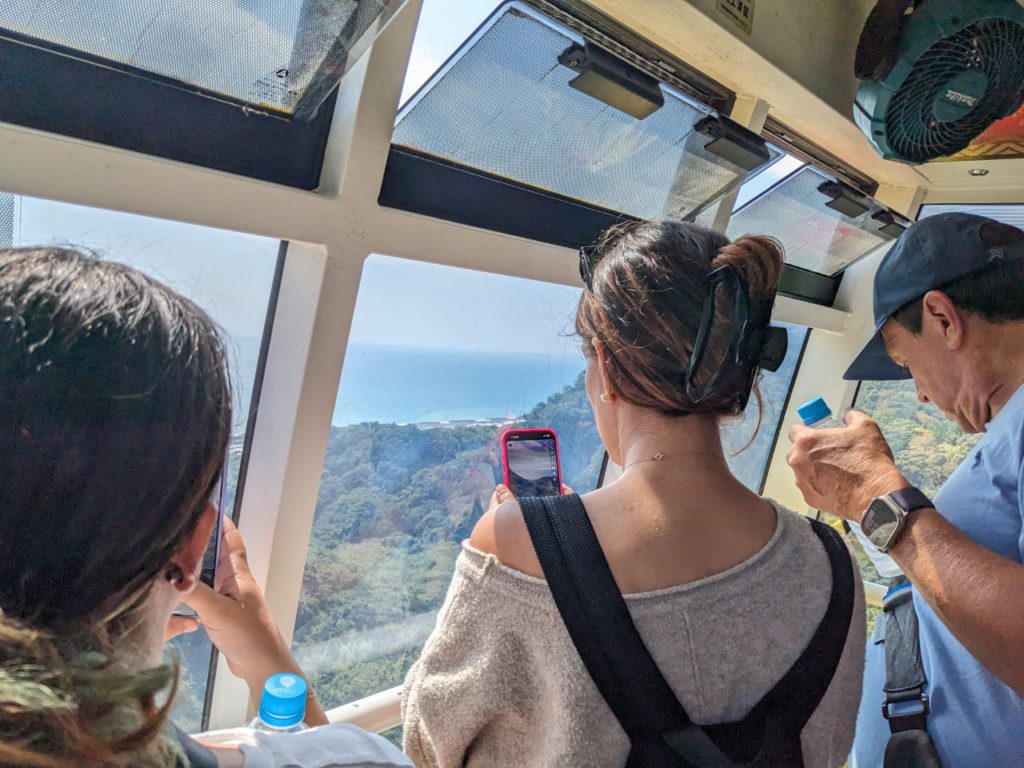 Nihondaira Ropeway cablecar